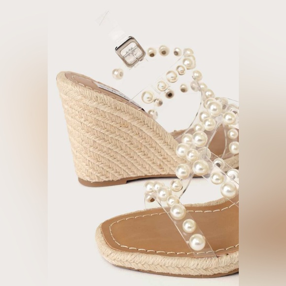 NWOT Steve Madden Upright Vinyl Pearl Studded Strappy Espadrille Wedges Size 7.5 - Picture 4 of 9